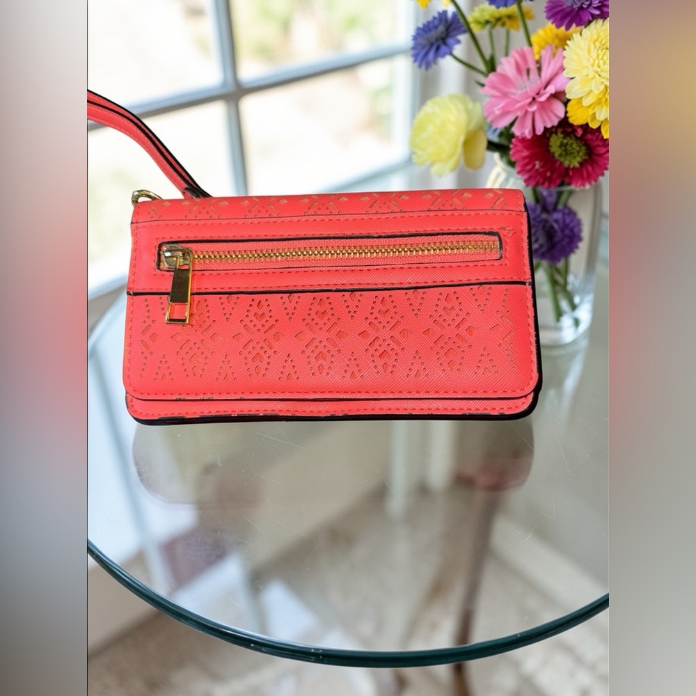 5 piece Coach Taylor Alexis Leather Carryall Tote EUC in Coral Pink - Picture 13 of 15